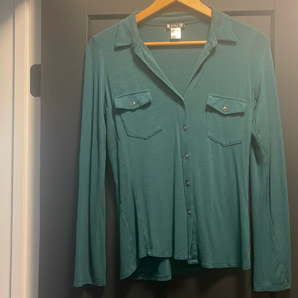 Beautiful Venus Long Sleeve Shirt.